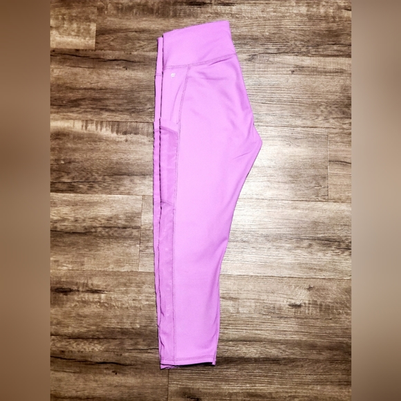 NWT- Fabletics POWERHOLD LEGGINGS Lavender - Picture 3 of 5